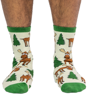 Load image into Gallery viewer, Moose Have A Hug Crew Sock
